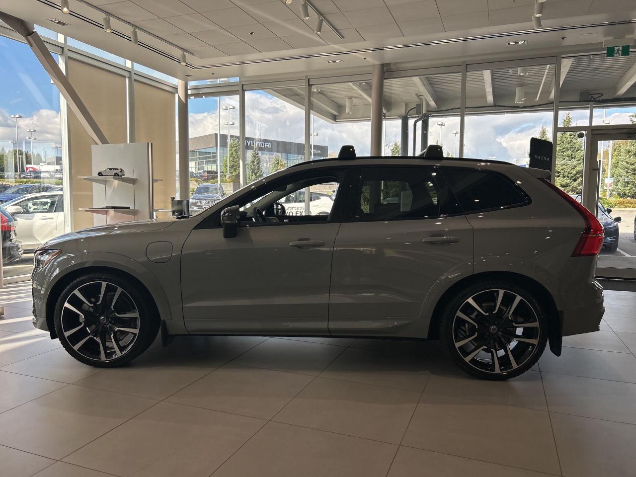 New 2025 Volvo XC60 Plug-In Hybrid for sale in Surrey, BC