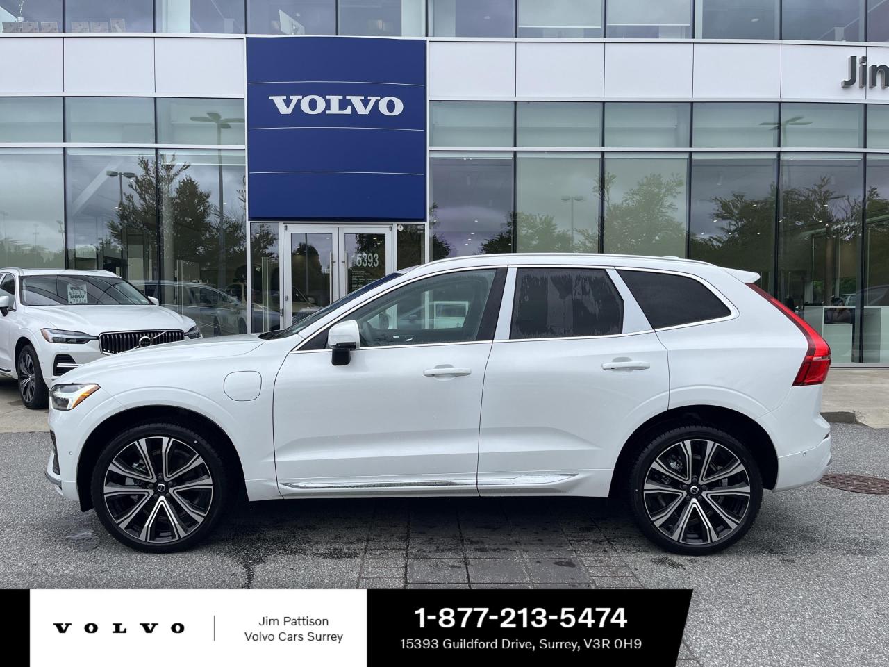 Used 2023 Volvo XC60 Recharge T8 eAWD PHEV Ultimate Bright Theme for sale in Surrey, BC