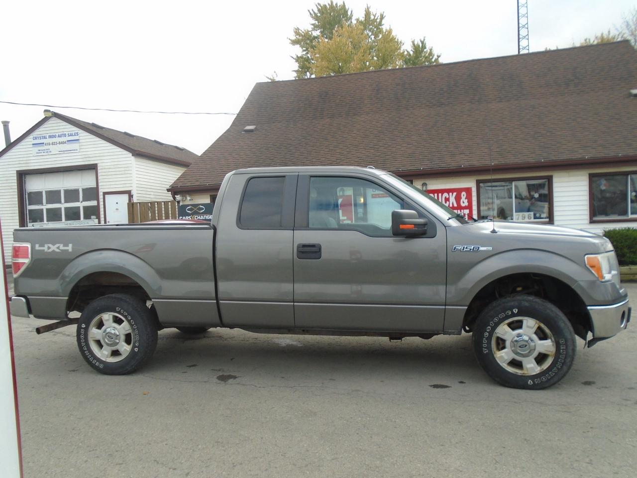 Used 2014 Ford F-150 4WD SuperCab 145  XLT for sale in Fenwick, ON