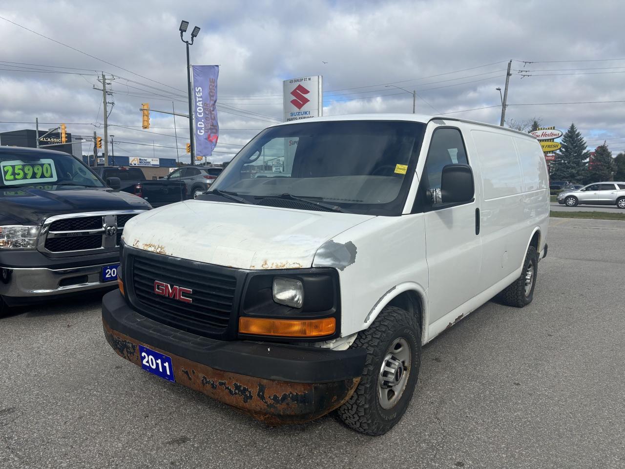 Used 2011 GMC Savana Cargo Van for sale in Barrie, ON