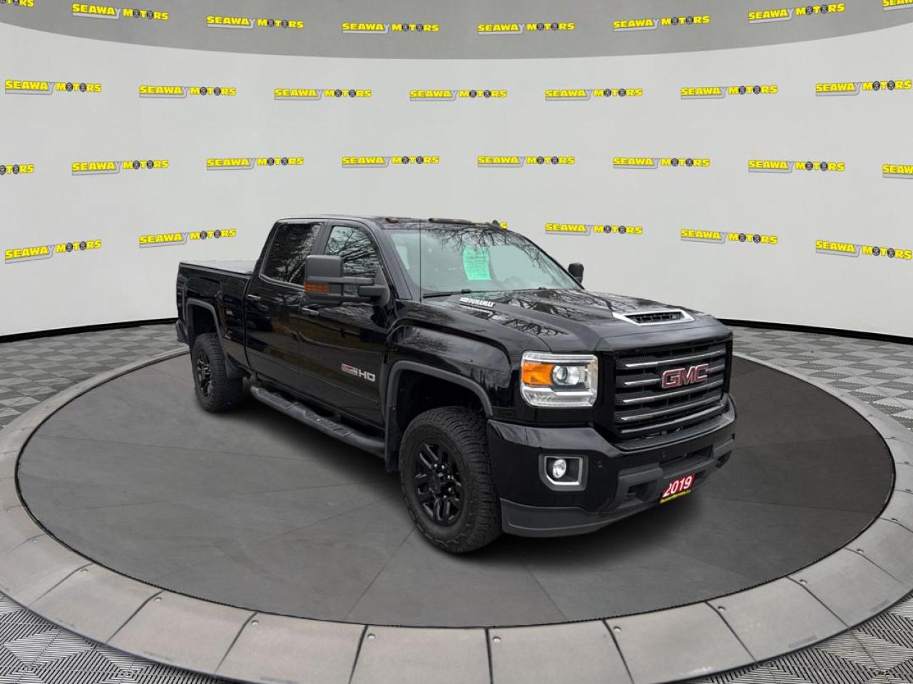 Used 2019 GMC Sierra 2500 HD SLT Crew Cab 4WD for sale in Brockville, ON