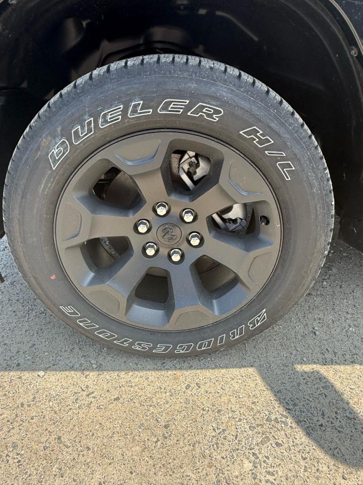 2025 RAM 1500 SPORT 4X4 CREW CAB 5'7" BOX Photo38