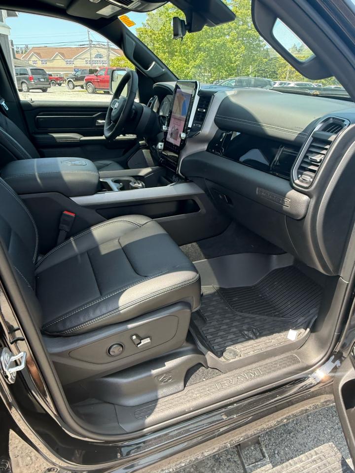 2025 RAM 1500 SPORT 4X4 CREW CAB 5'7" BOX Photo48