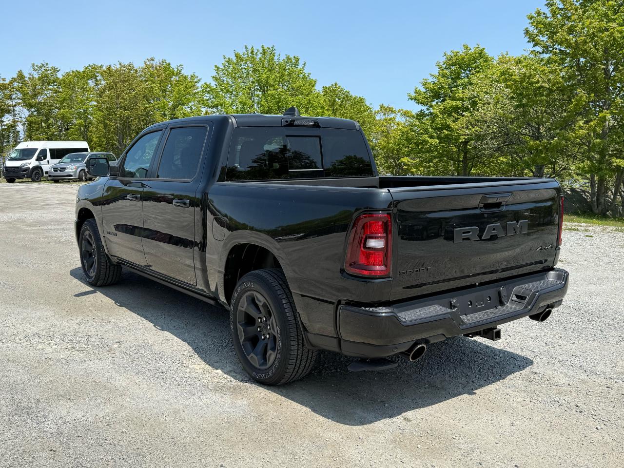 2025 RAM 1500 SPORT 4X4 CREW CAB 5'7" BOX Photo35