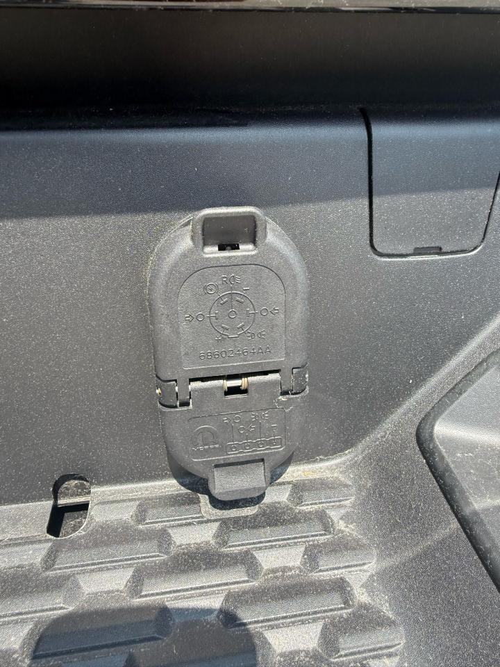 2025 RAM 1500 SPORT 4X4 CREW CAB 5'7" BOX Photo53