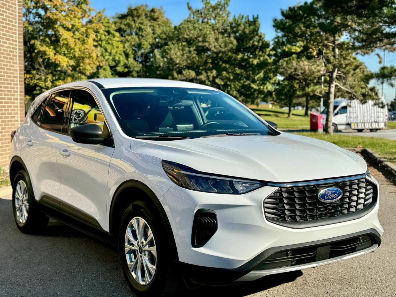 2023 Ford Escape  Photo4