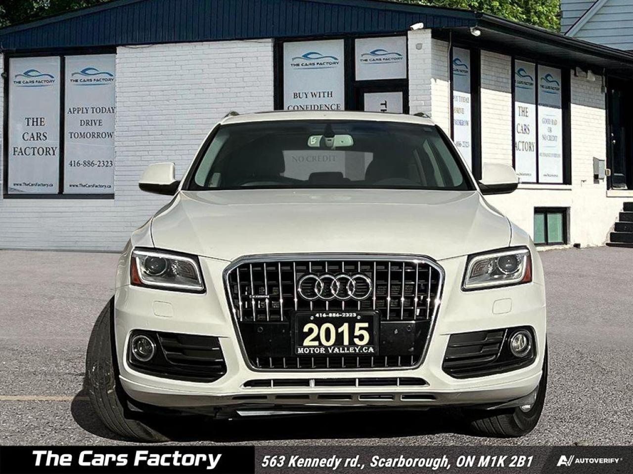 2015 Audi Q5 2.0T Technik Quattro Loaded! - Photo #2