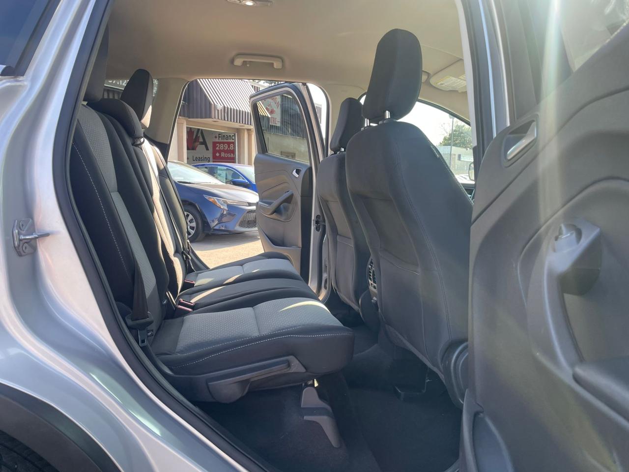 2018 Ford Escape SE 4WD NO ACCIDENT CAMERA B-TOOTH H-SEATS - Photo #22