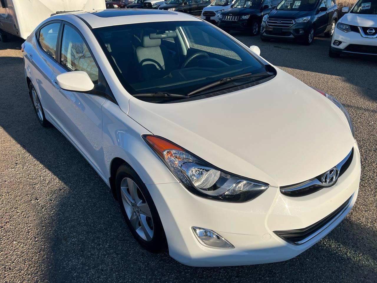 2013 Hyundai Elantra GLS Heated Seats Sun Roof - Photo #8