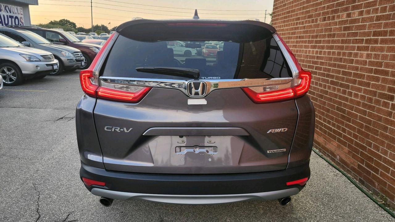 2018 Honda CR-V Touring AWD Photo3