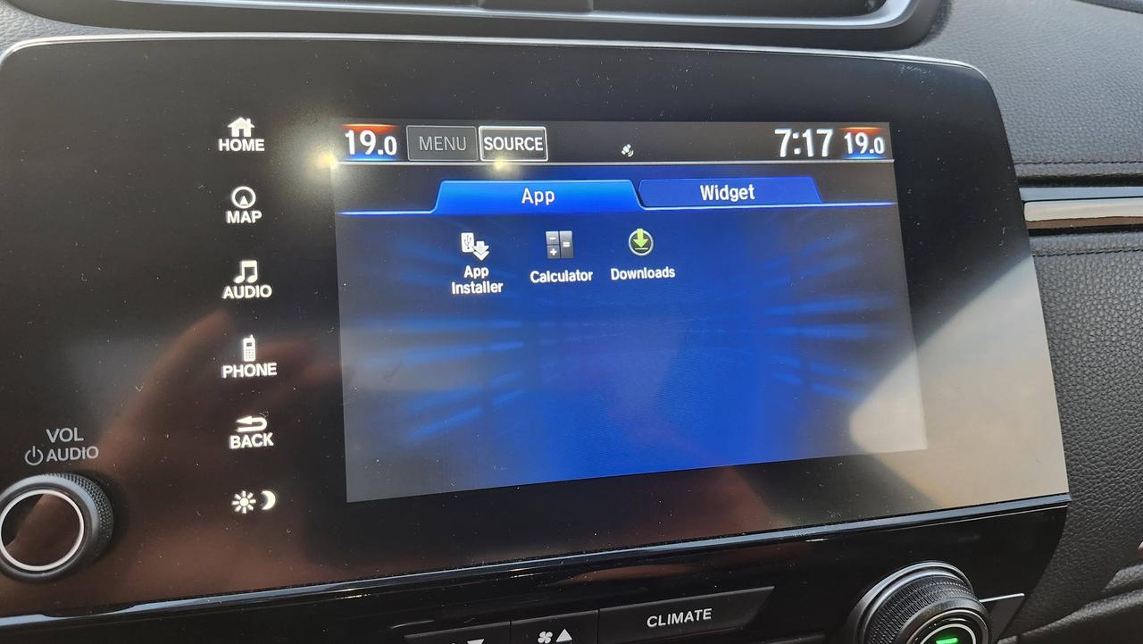 2018 Honda CR-V Touring AWD Photo