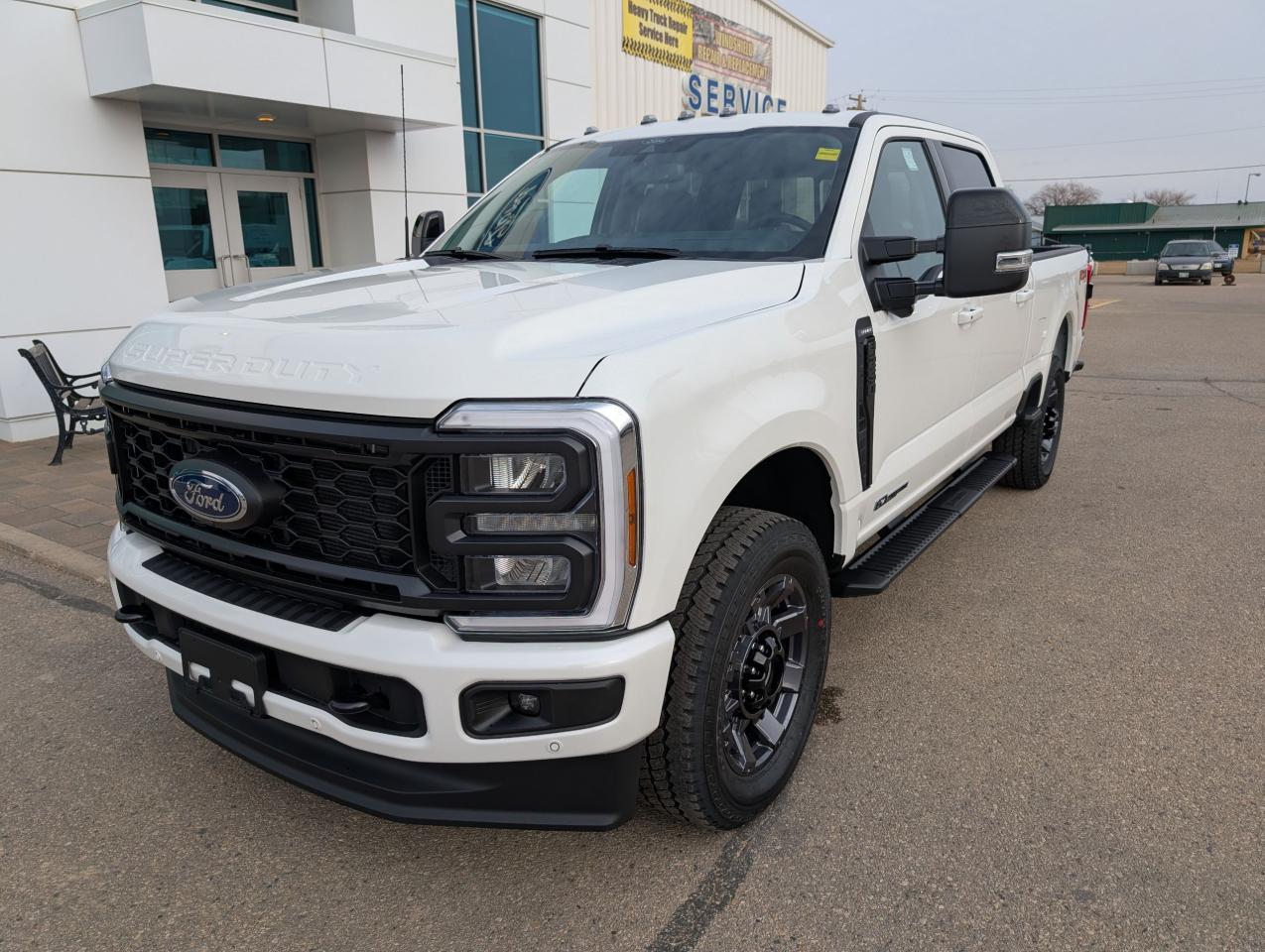 2024 Ford F-250 Super Duty SRW Lariat Photo1