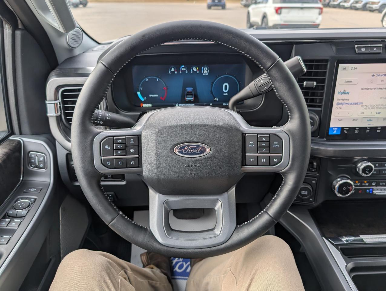 2024 Ford F-250 Super Duty SRW Lariat Photo5
