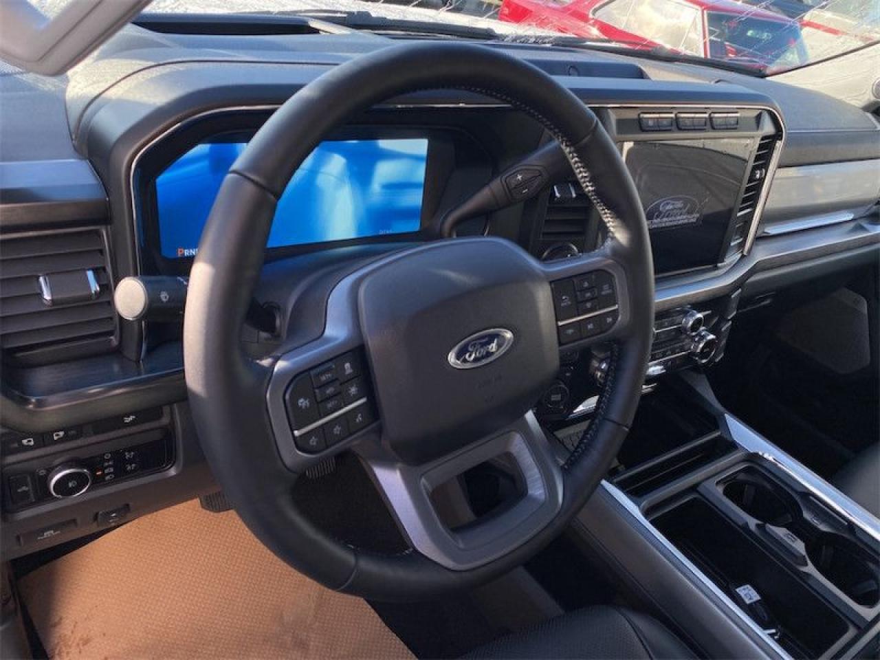 2024 Ford F-350 Super Duty Lariat  - Leather Seats Photo5