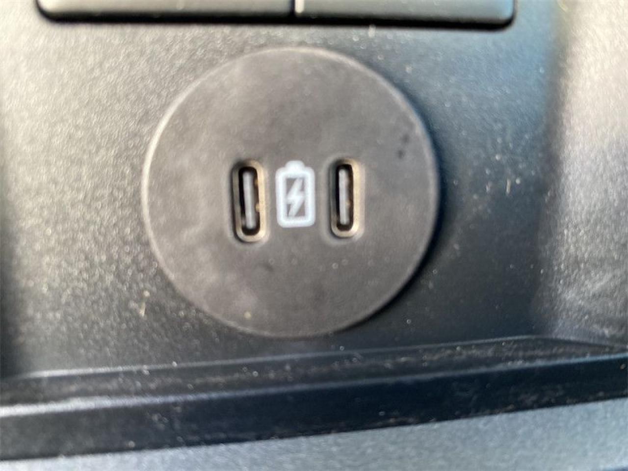 2024 Ford F-350 Super Duty Lariat  - Leather Seats Photo5