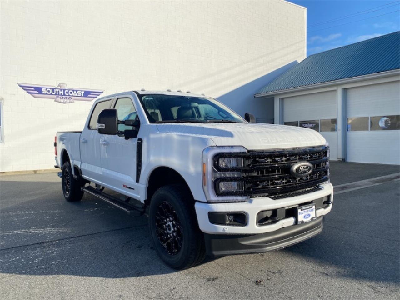 2024 Ford F-350 Super Duty Lariat  - Leather Seats Photo5