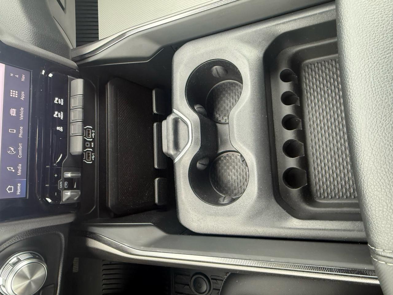 2025 RAM 1500 SPORT 4X4 CREW CAB 5'7" BOX Photo39