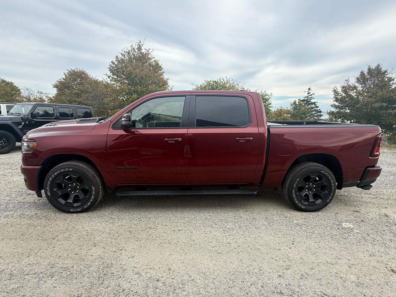 2025 RAM 1500 SPORT 4X4 CREW CAB 5'7" BOX Photo30