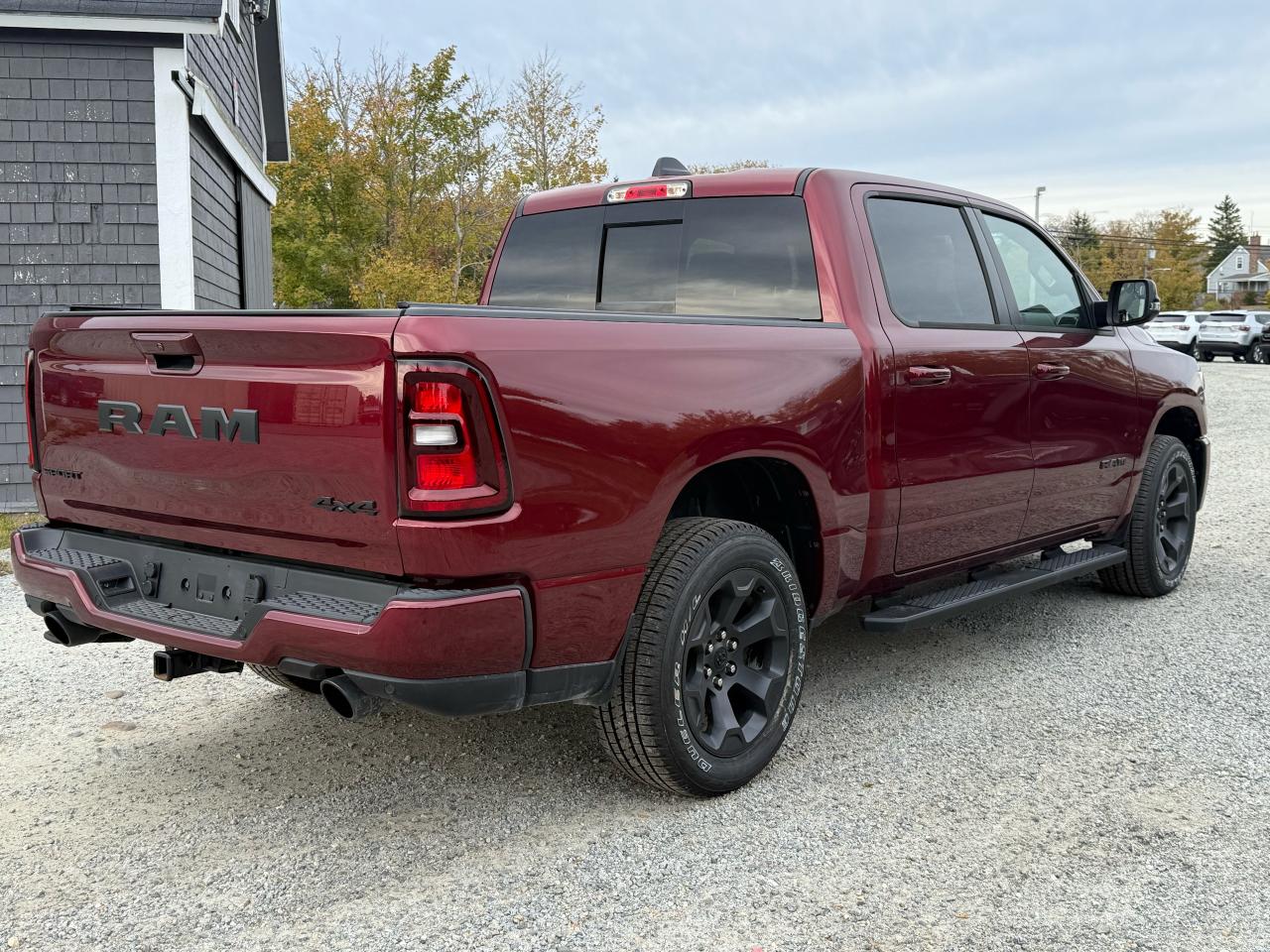 2025 RAM 1500 SPORT 4X4 CREW CAB 5'7" BOX Photo5