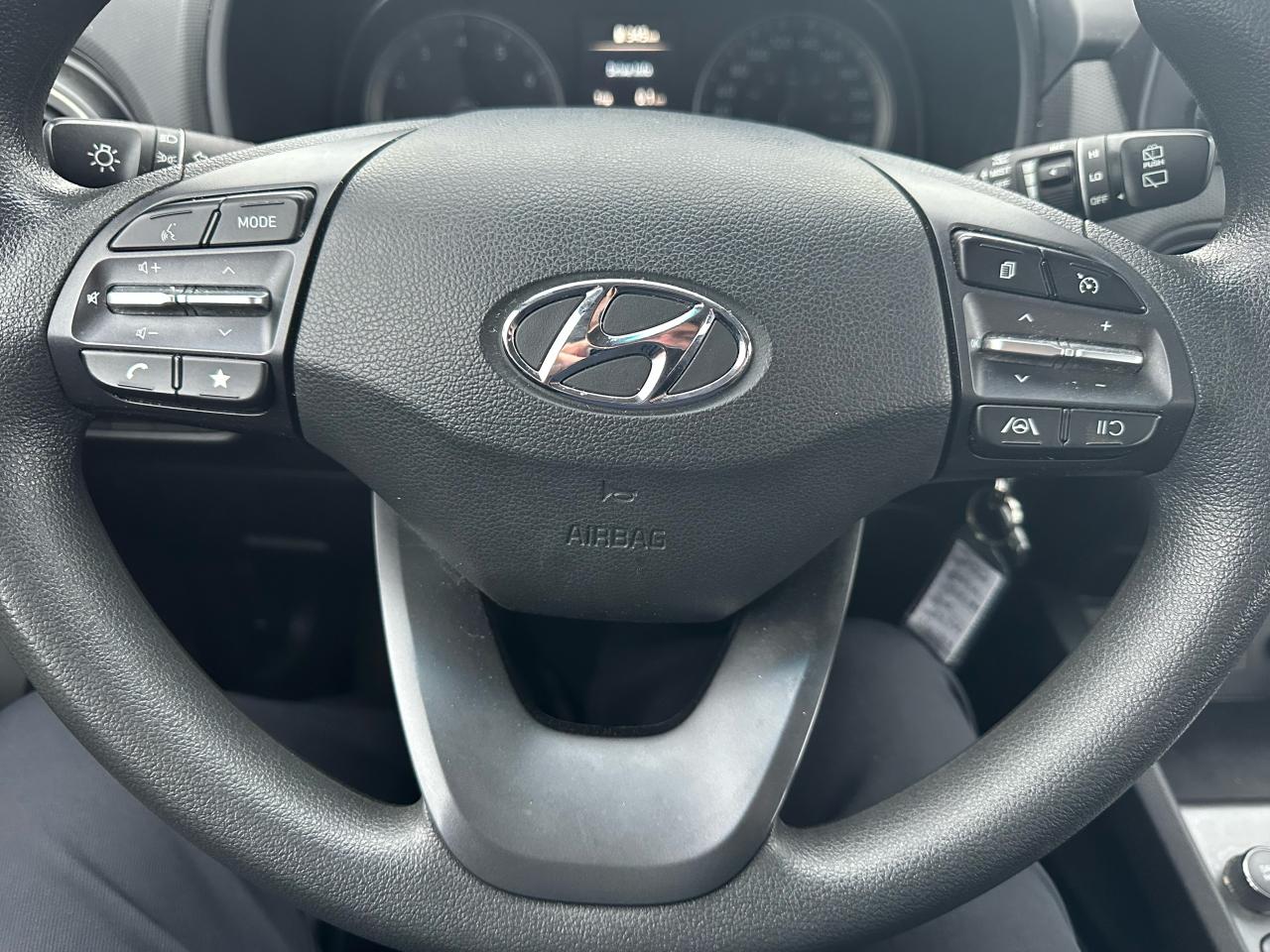 2022 Hyundai KONA 2.0L Essential AWD Photo29