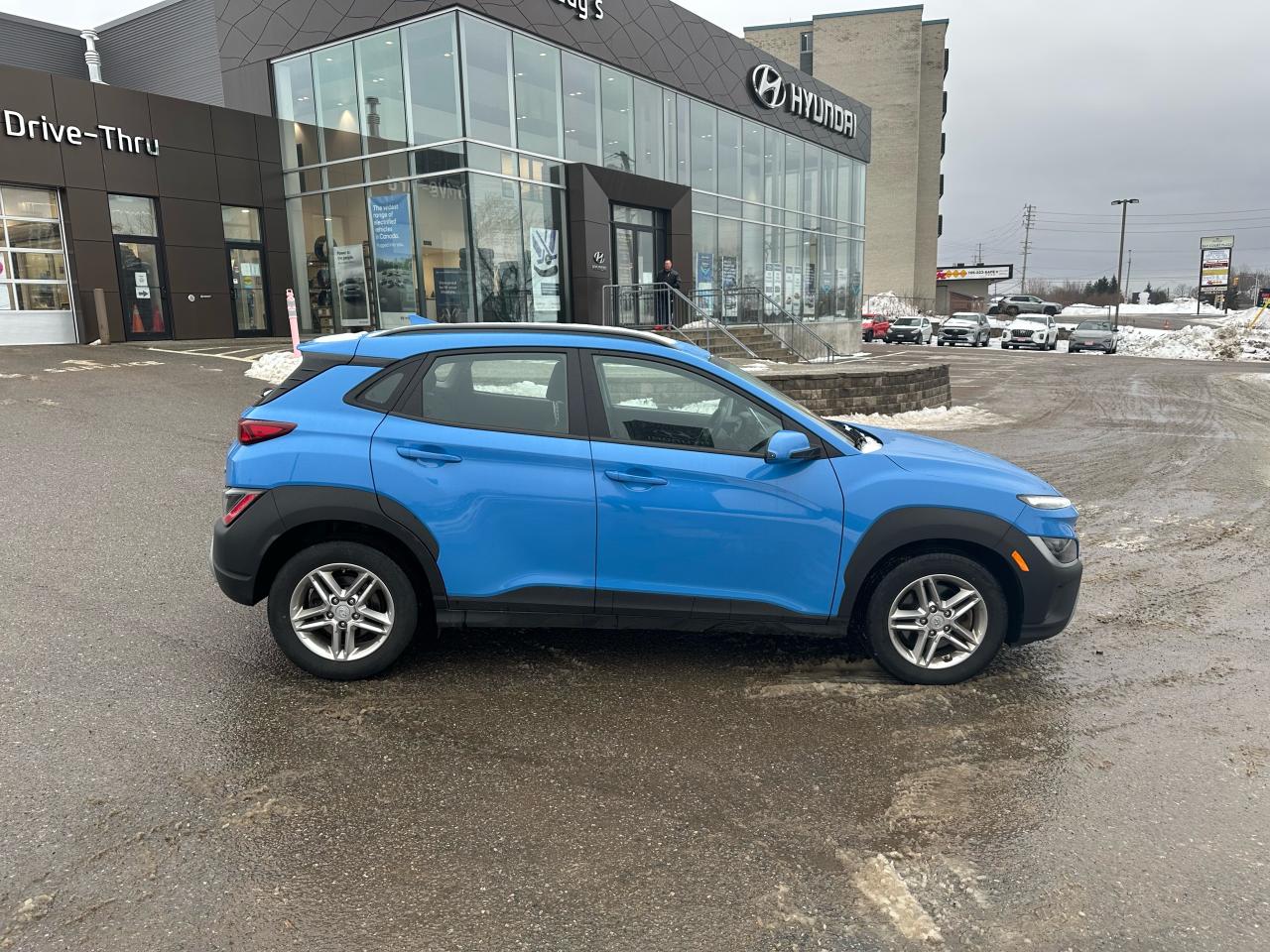 2022 Hyundai KONA 2.0L Essential AWD Photo20