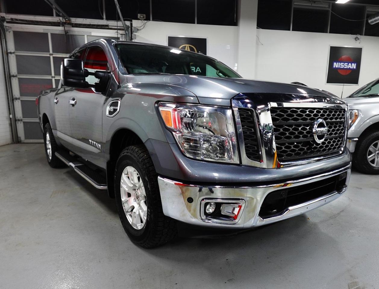 Used 2017 Nissan Titan ONE OWNER,NO ACCIDENT ,CREW CAB,SV MODEL for sale in North York, ON