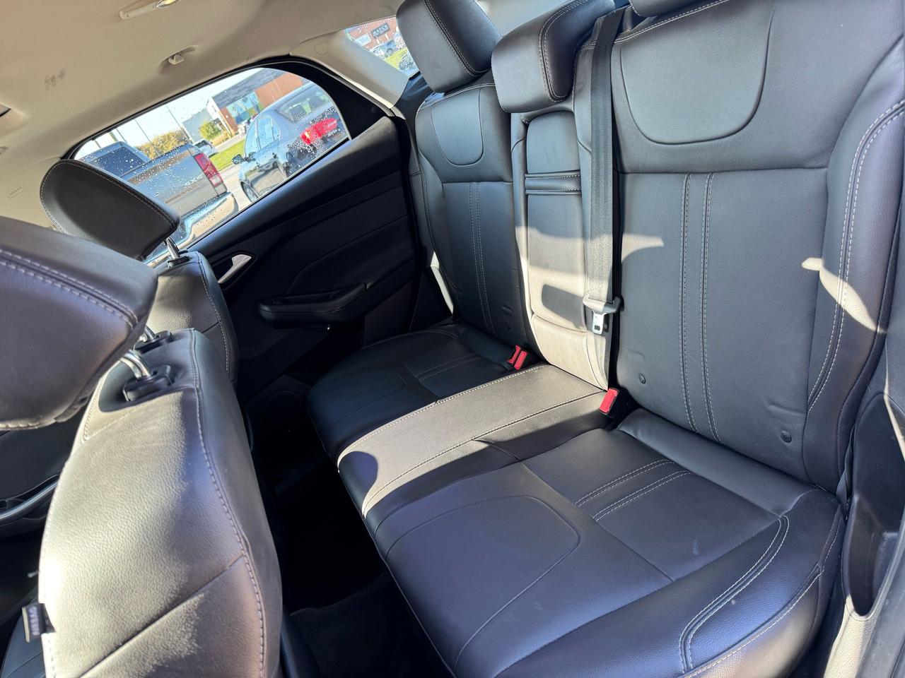 2013 Ford Focus Titanium Photo