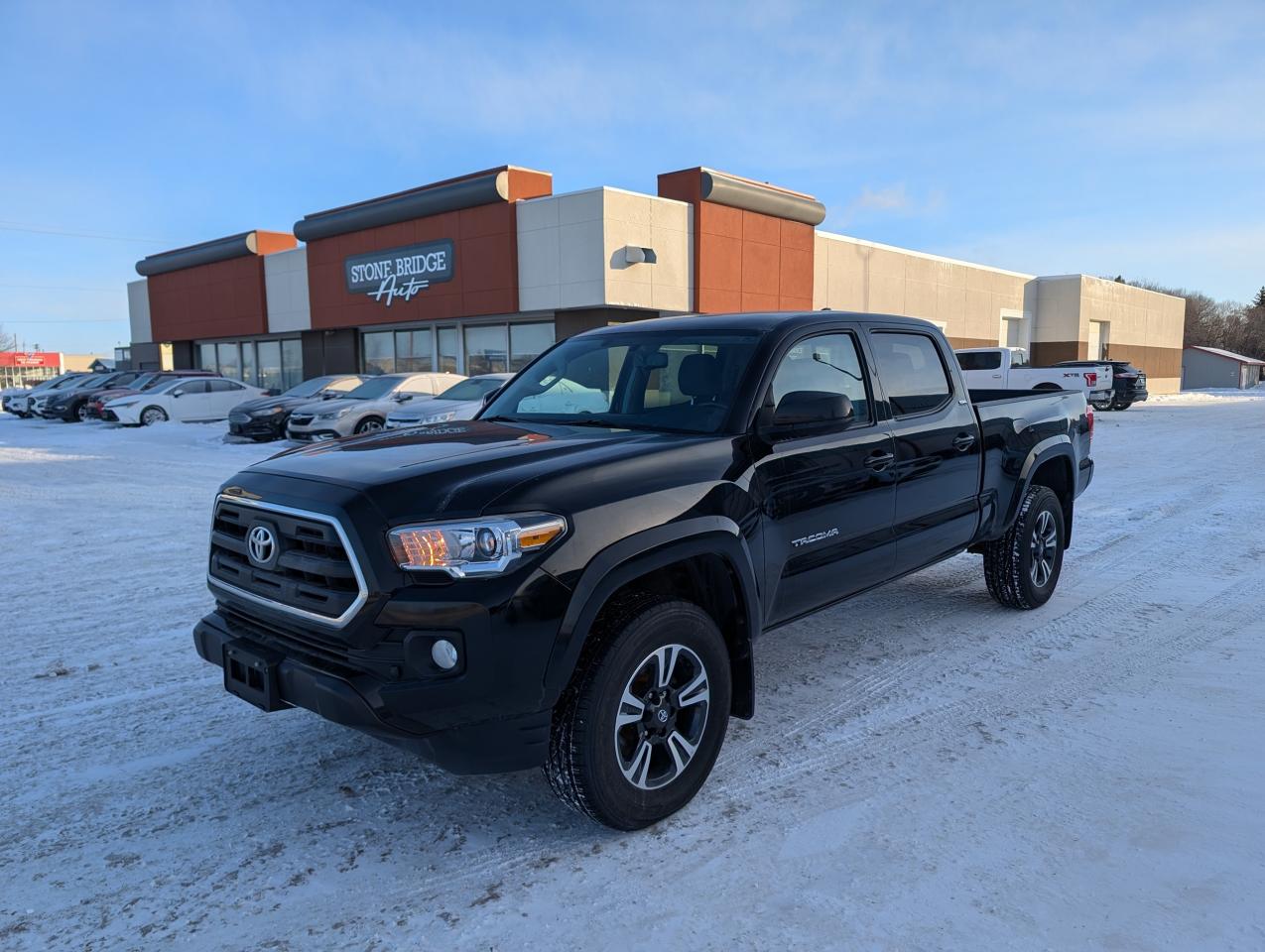 Used 2016 Toyota Tacoma SR5 for sale in Steinbach, MB