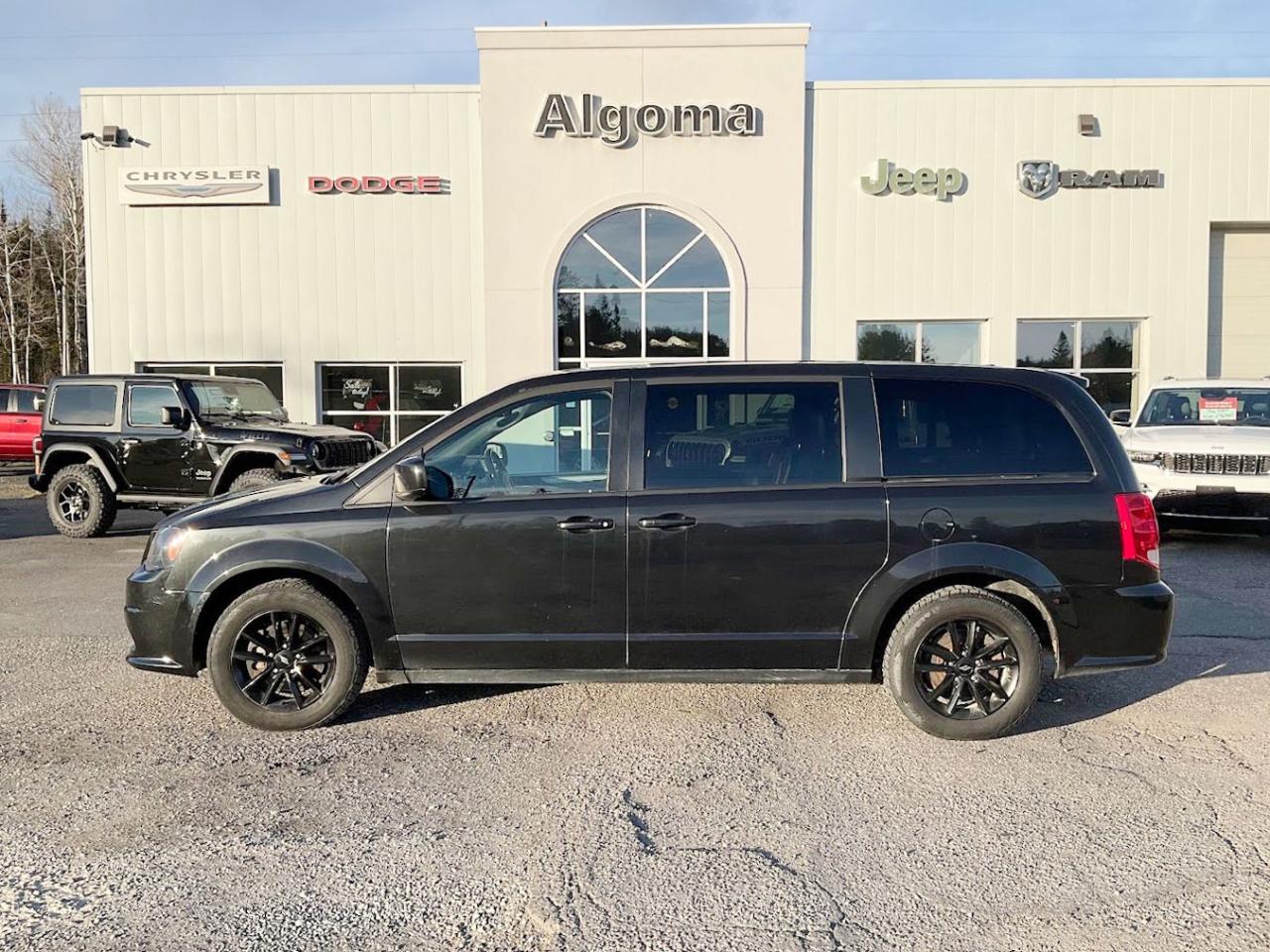 2020 Dodge Grand Caravan  Photo2