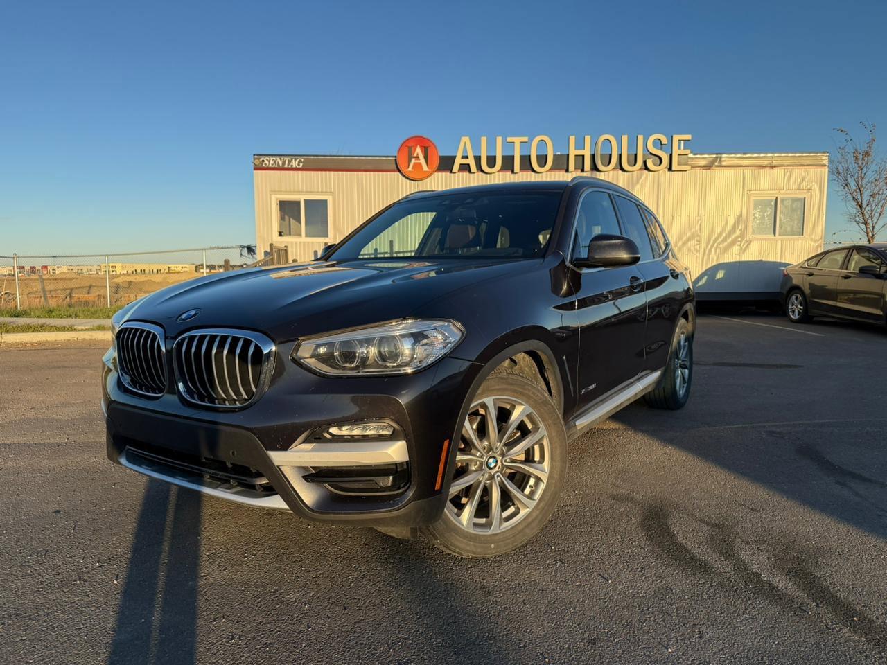 Used 2018 BMW X3 xDrive30i AWD | LEATHER SEAT | NAVIGATION | PANORAMIC SUNROOF | BLUETOOTH | CARPLAY for sale in Calgary, AB