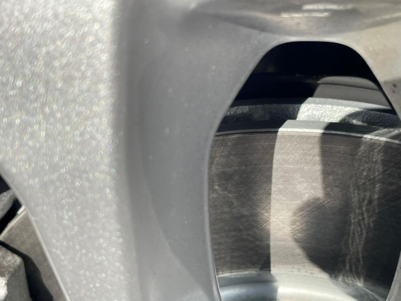 2020 Ford Escape SE LOW KM NO ACCIDENT NAVIGATION BLIND SPOT CAMERA - Photo #2