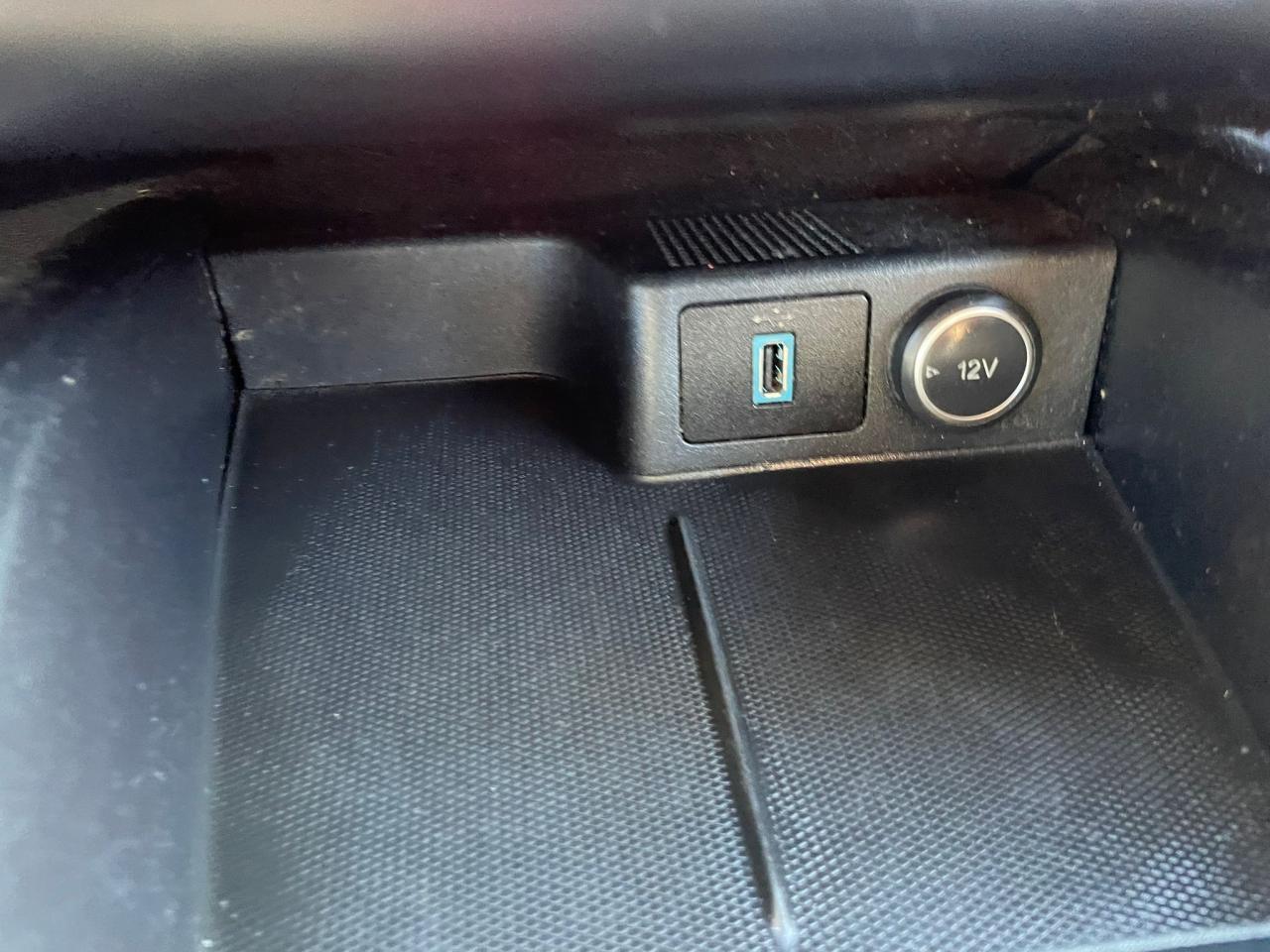 2020 Ford Escape SE LOW KM NO ACCIDENT NAVIGATION BLIND SPOT CAMERA - Photo #25