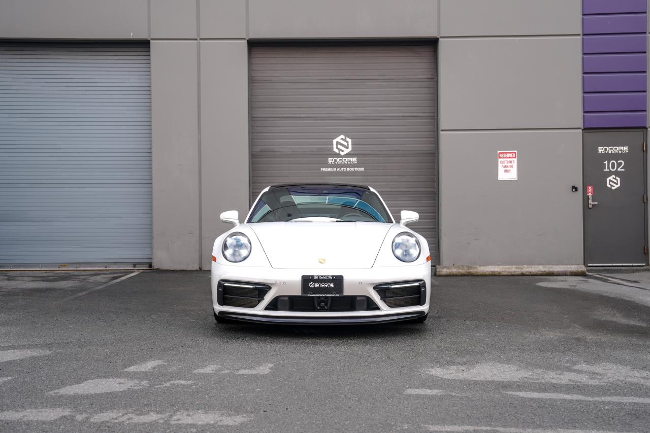 2023 Porsche 911 Carrera 4 GTS