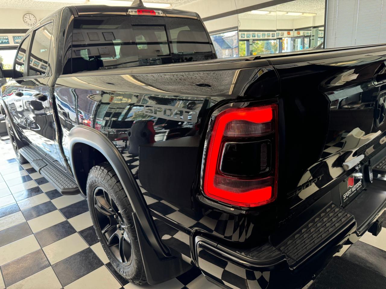 2021 RAM 1500 SPORT CREW 5.7L V8 4x4+Tinted+Roof+CLEAN CARFAX Photo108