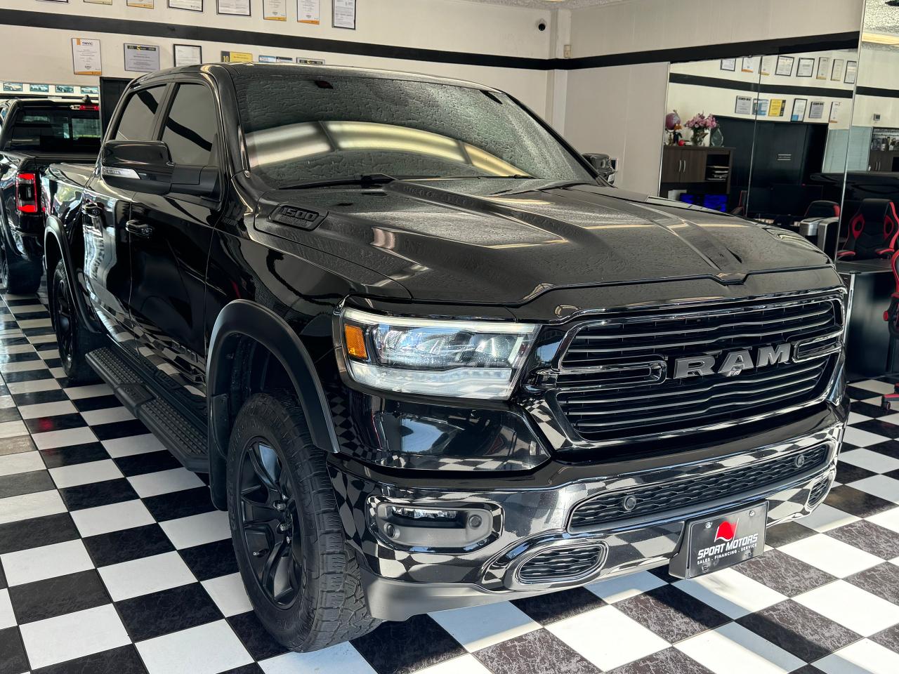 2021 RAM 1500 SPORT CREW 5.7L V8 4x4+Tinted+Roof+CLEAN CARFAX Photo11