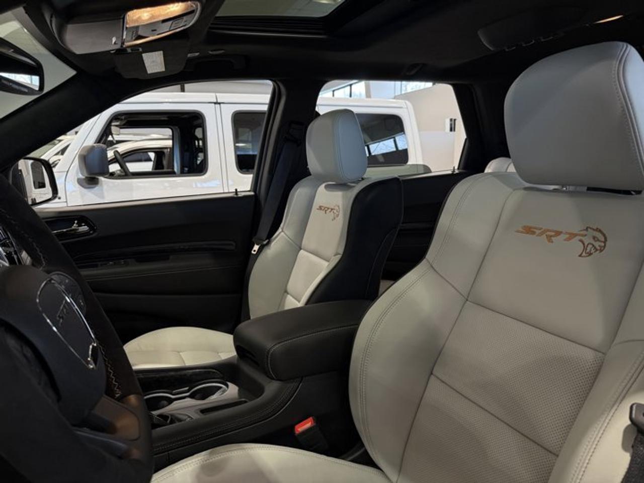 2025 Dodge Durango SRT Hellcat Hammerhead Photo