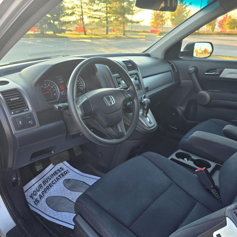 2011 Honda CR-V 2WD 5dr LX - Photo #8