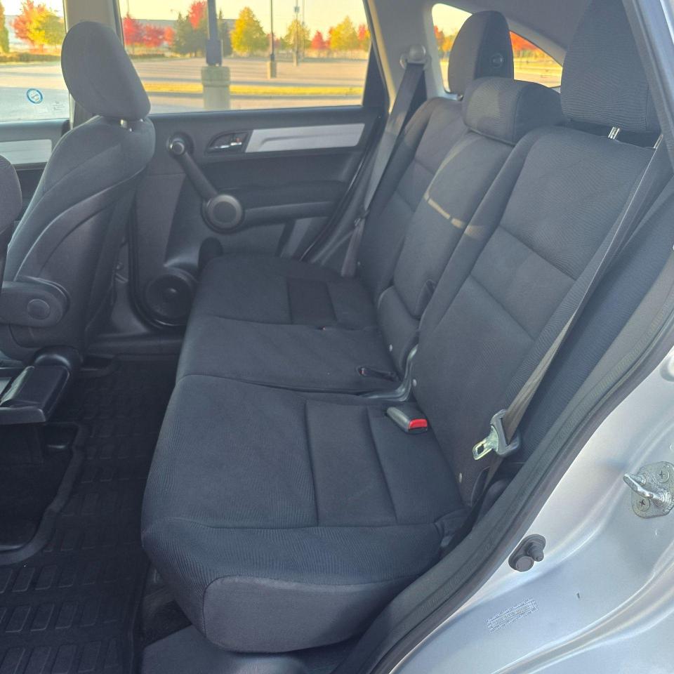 2011 Honda CR-V 2WD 5dr LX - Photo #9