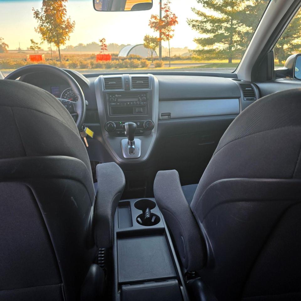 2011 Honda CR-V 2WD 5dr LX - Photo #10