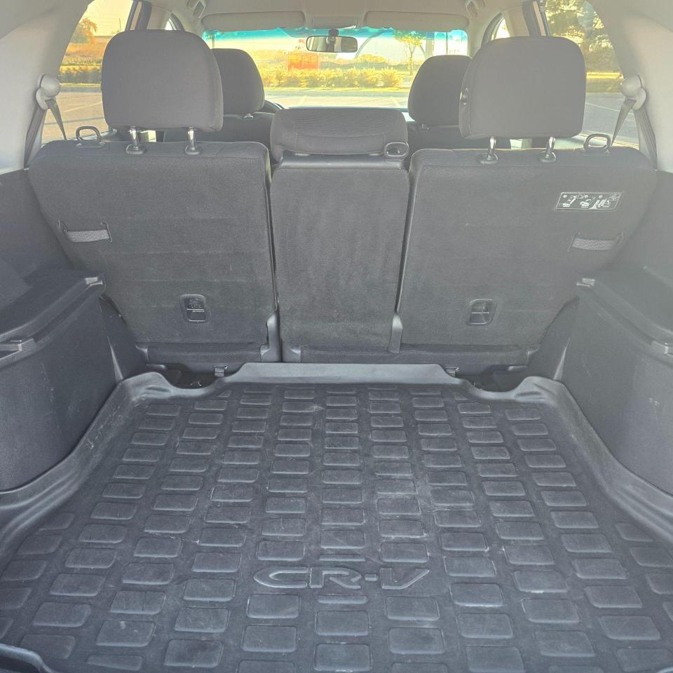 2011 Honda CR-V 2WD 5dr LX - Photo #11