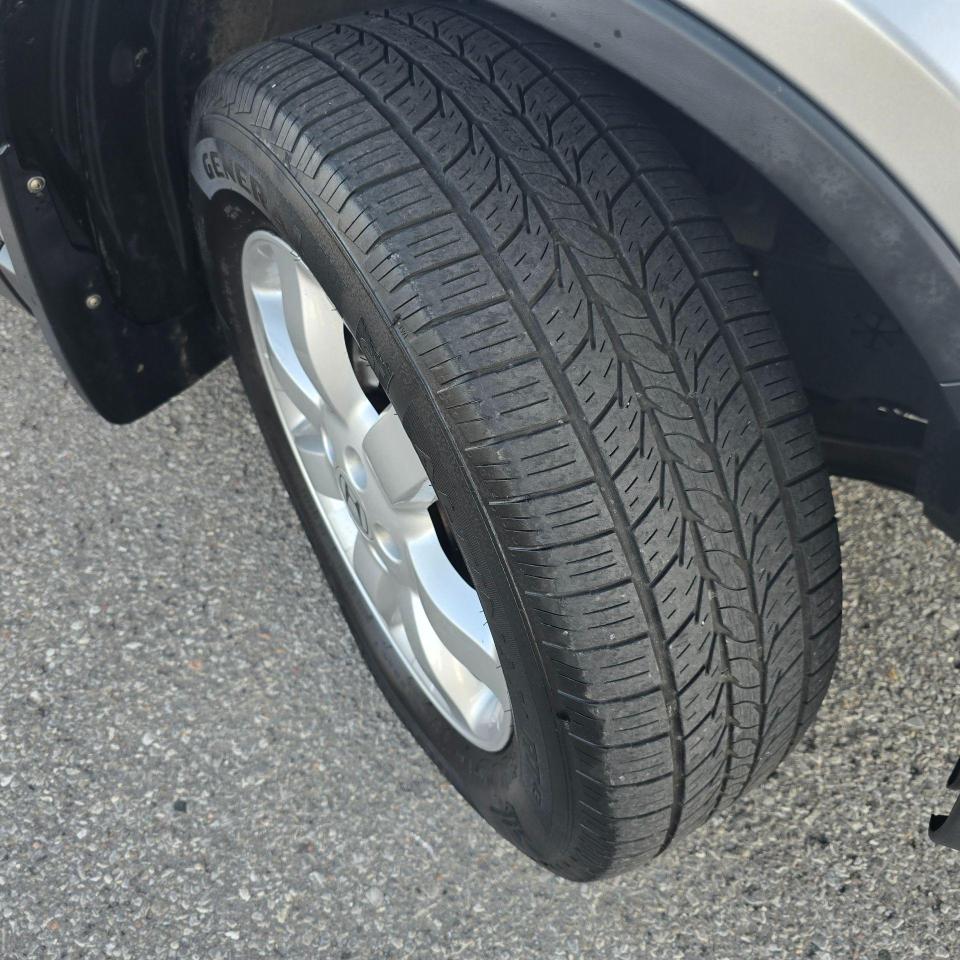2011 Honda CR-V 2WD 5dr LX - Photo #13