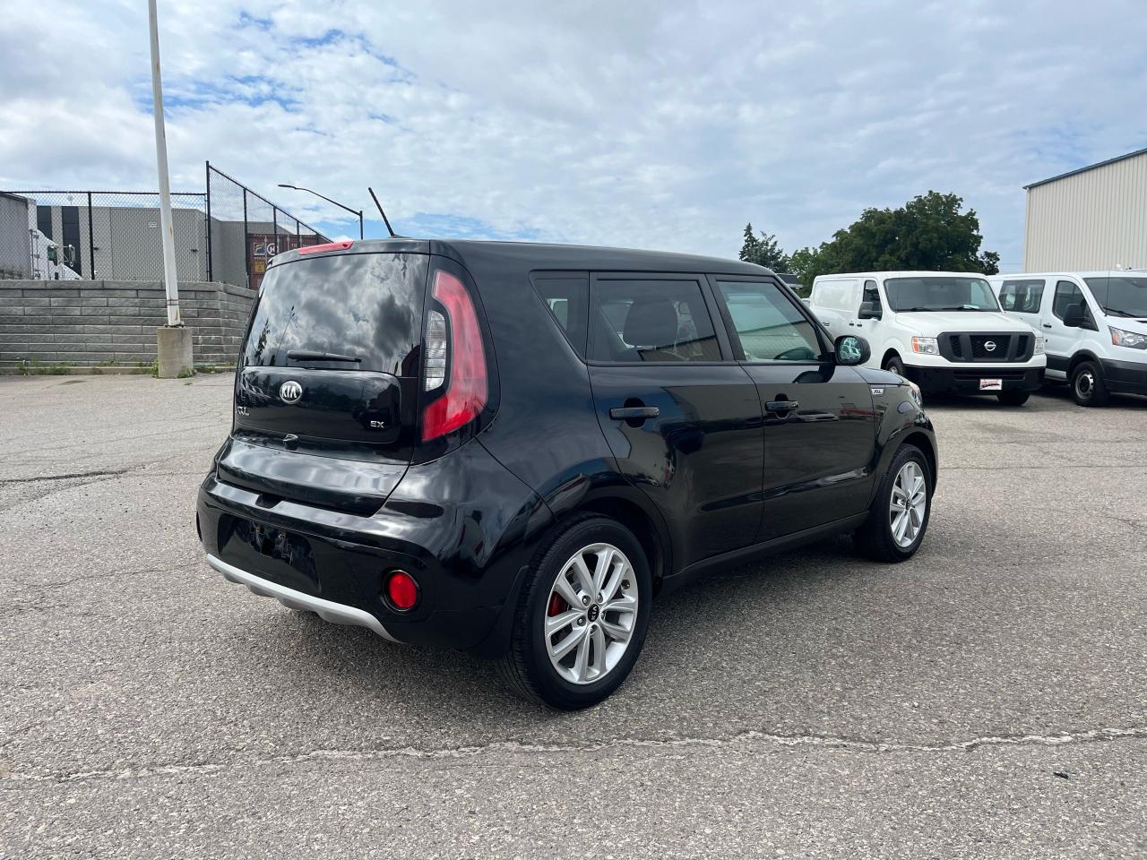 2019 Kia Soul EX+ - Photo #5