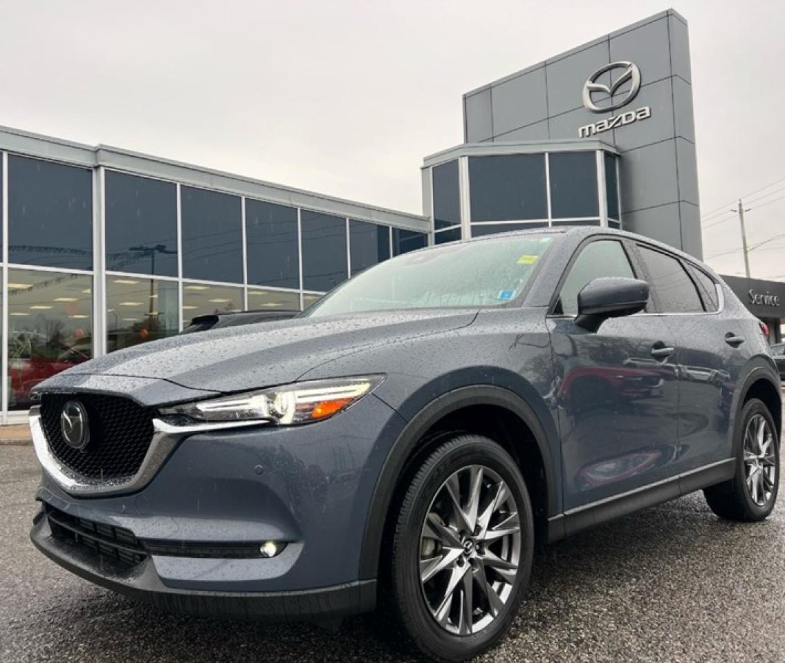 Used 2021 Mazda CX-5 2021.5 Signature AWD for sale in Ottawa, ON