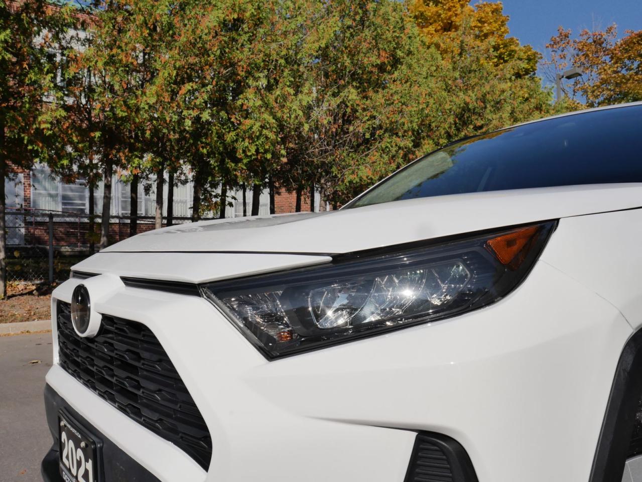 2021 Toyota RAV4 LE AWD - Photo #6