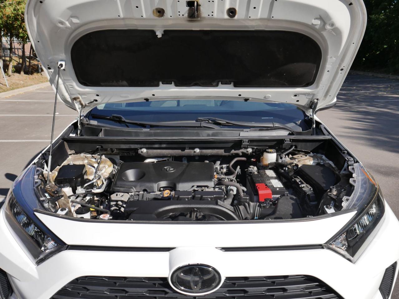 2021 Toyota RAV4 LE AWD - Photo #11