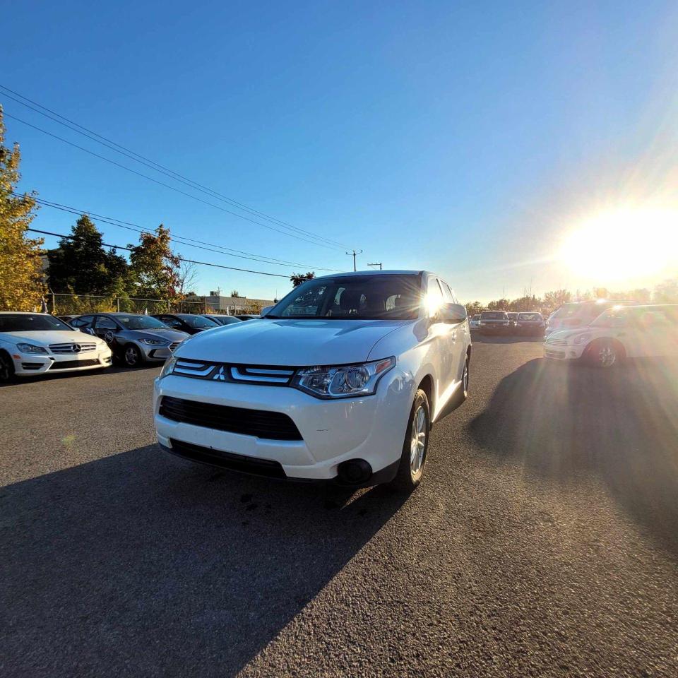 Used 2014 Mitsubishi Outlander  for sale in Vaudreuil-Dorion, QC