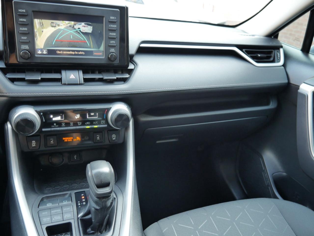 2021 Toyota RAV4 LE AWD - Photo #21