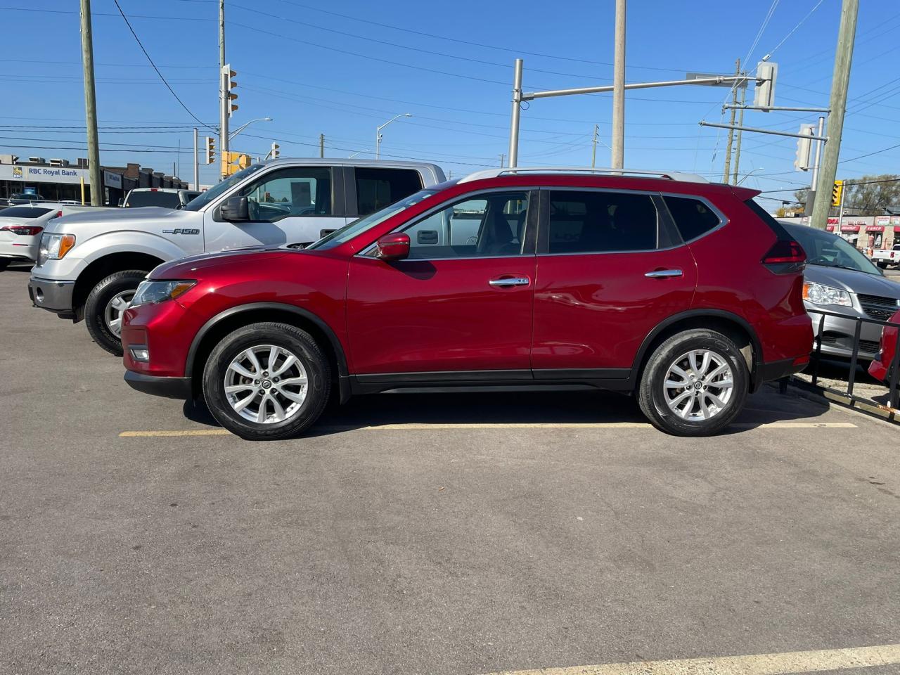 2020 Nissan Rogue AWD SV NO ACCIDENT 1 OWNER BLIND SPT CAMERA - Photo #4