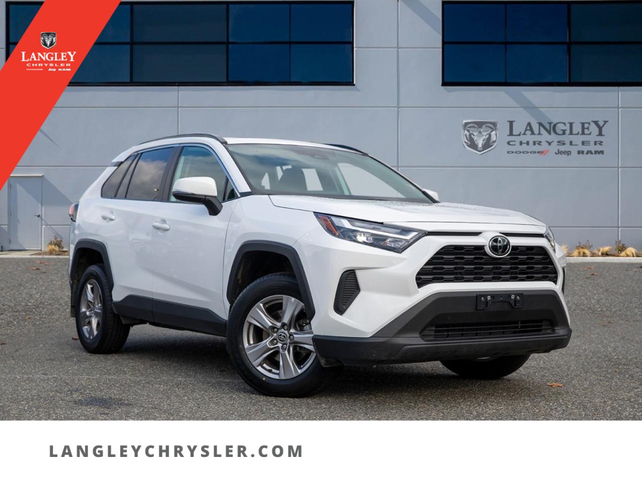 Used 2022 Toyota RAV4 XLE Cloth Seats | Cold Weather pkg | Back up Camera for sale in Surrey, BC