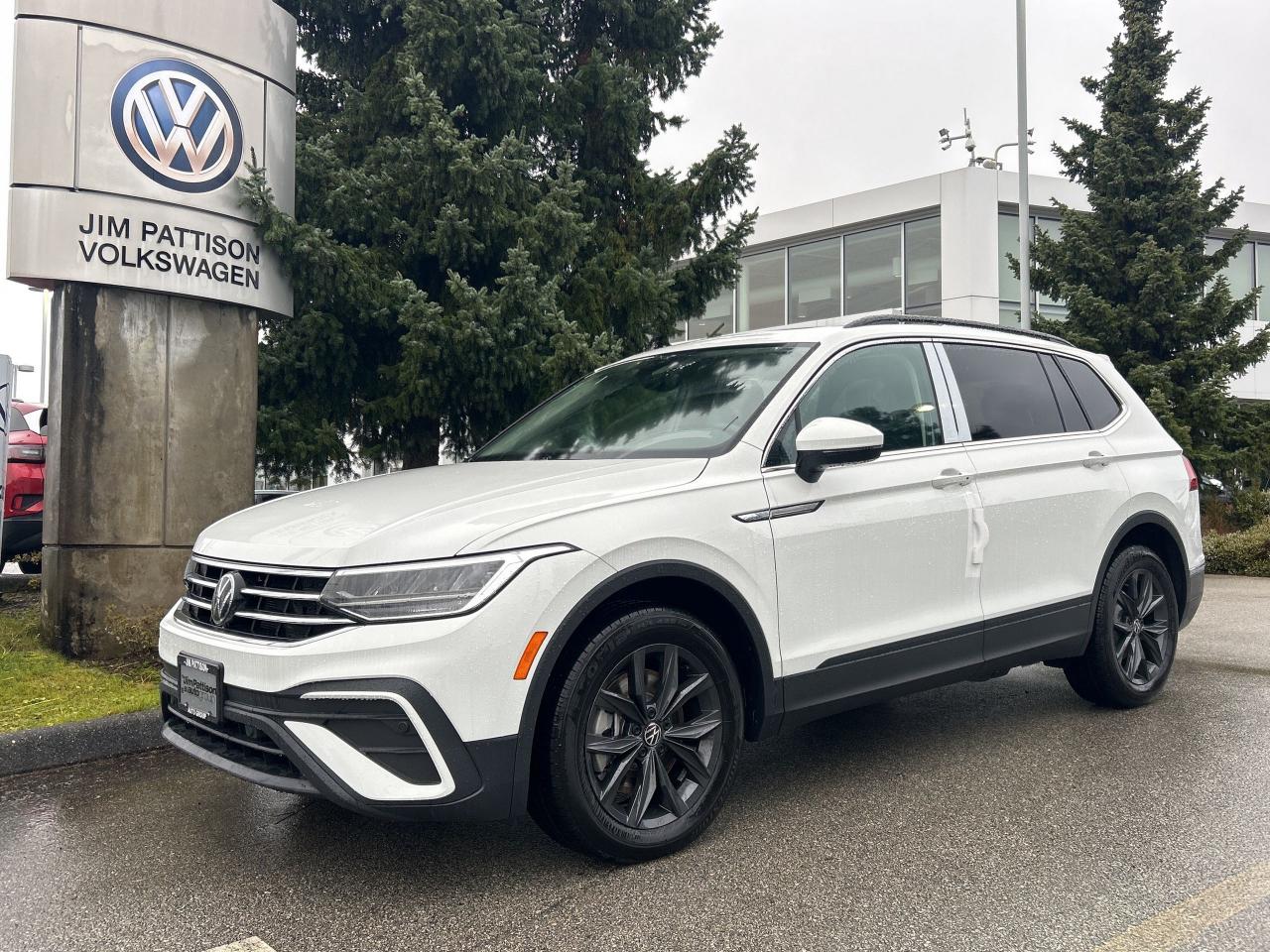 New 2024 Volkswagen Tiguan Comfortline 2.0T 8sp at w/Tip 4M for sale in Surrey, BC